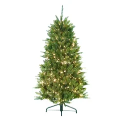 Rocky Mountain 7 Ft Artificial Christmas Tree